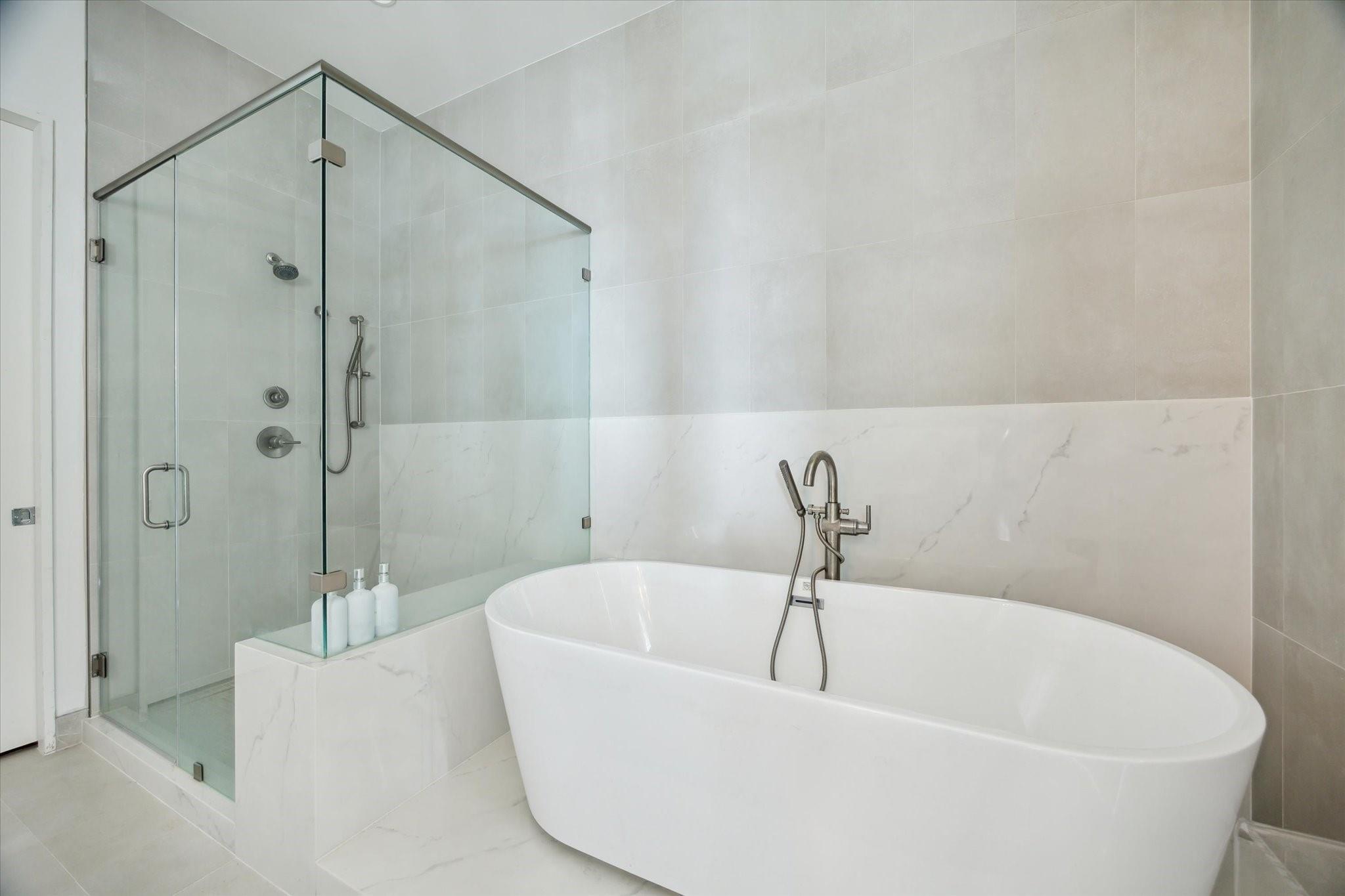 2727 Kirby Drive # 27J