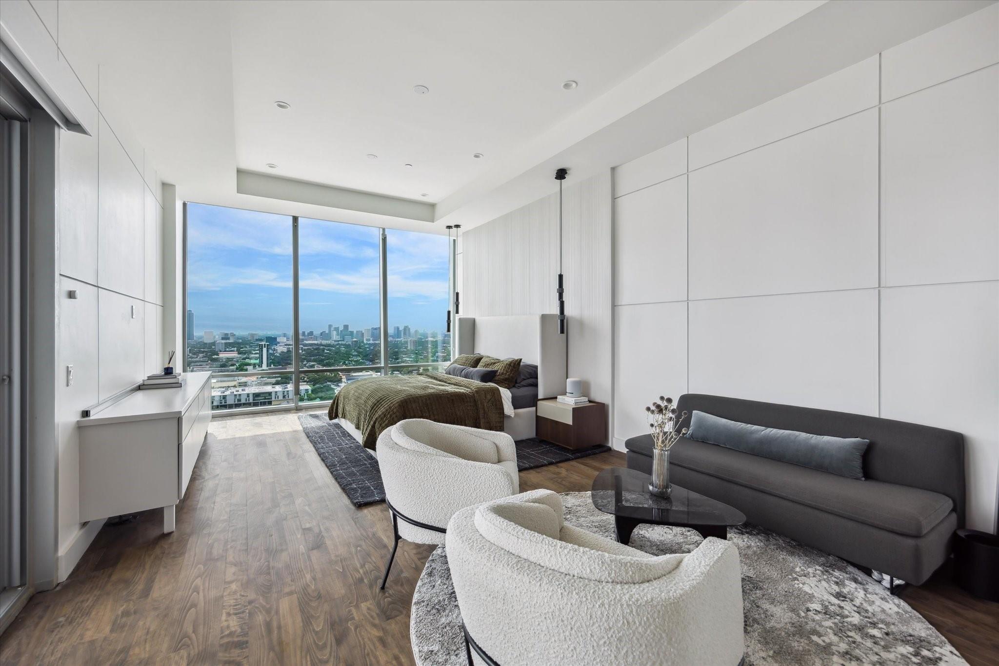 2727 Kirby Drive # 27J