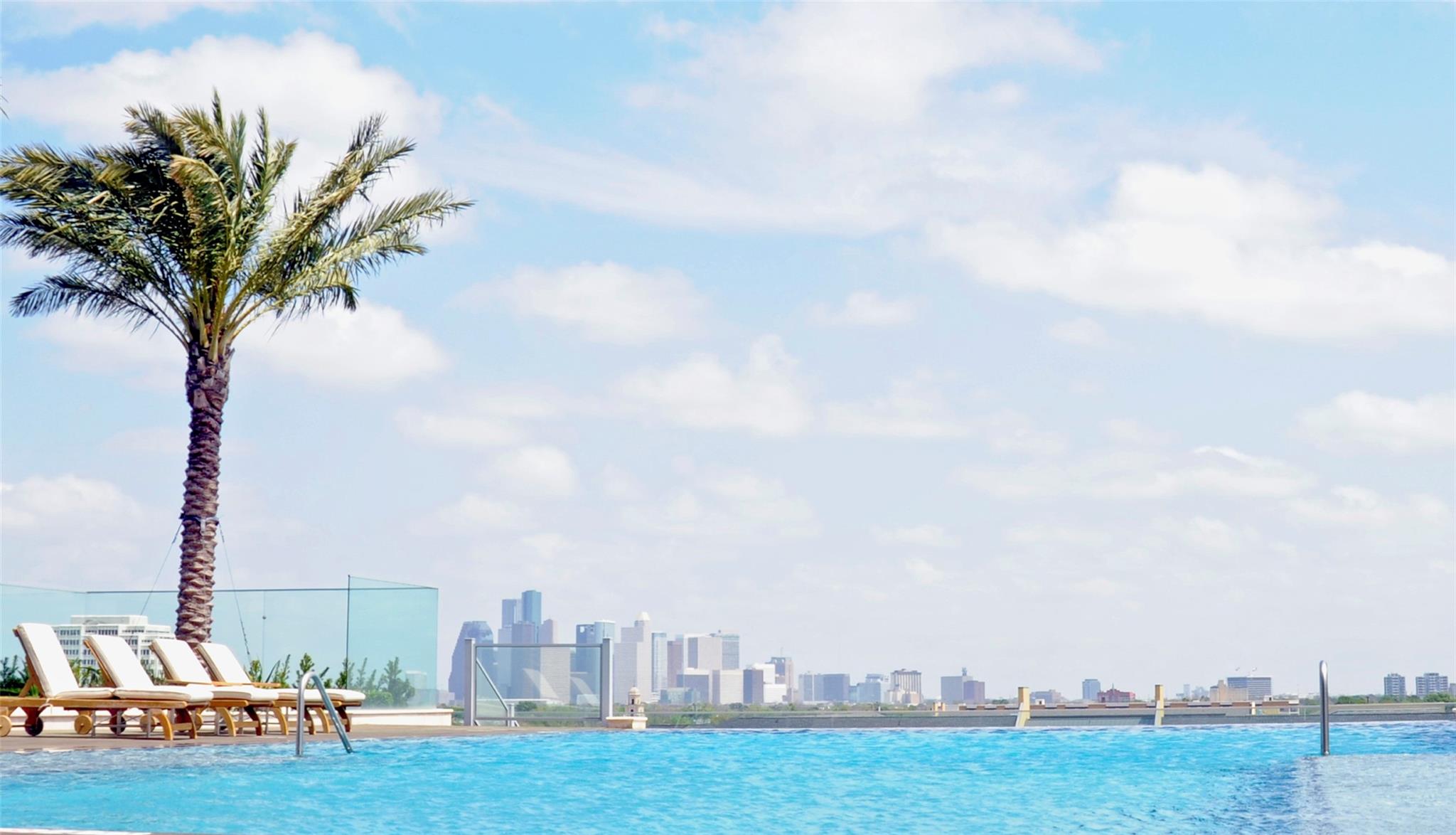 2727 Kirby Drive # 27J