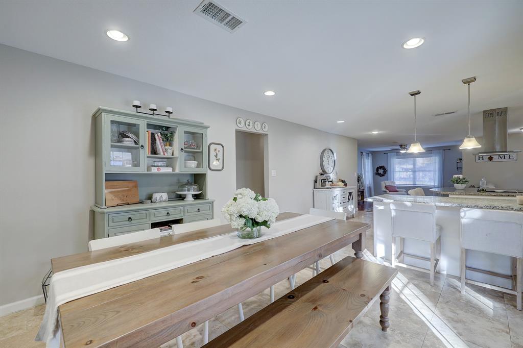 1427 Shadow Bend Drive