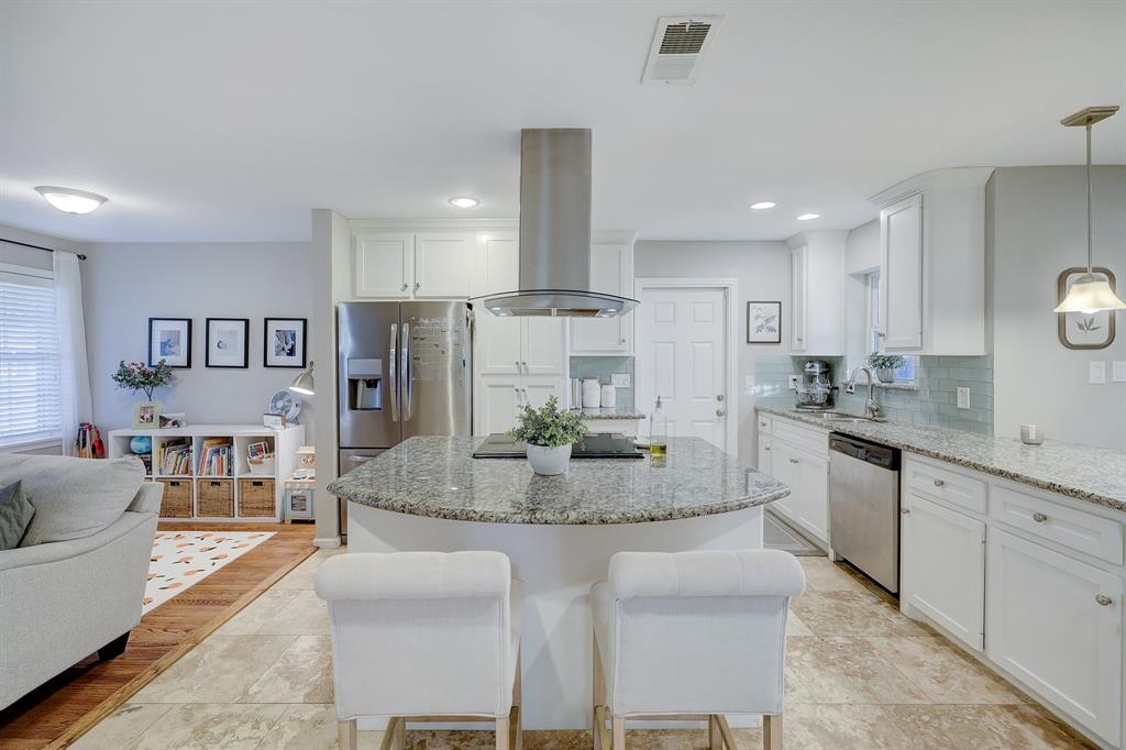 1427 Shadow Bend Drive