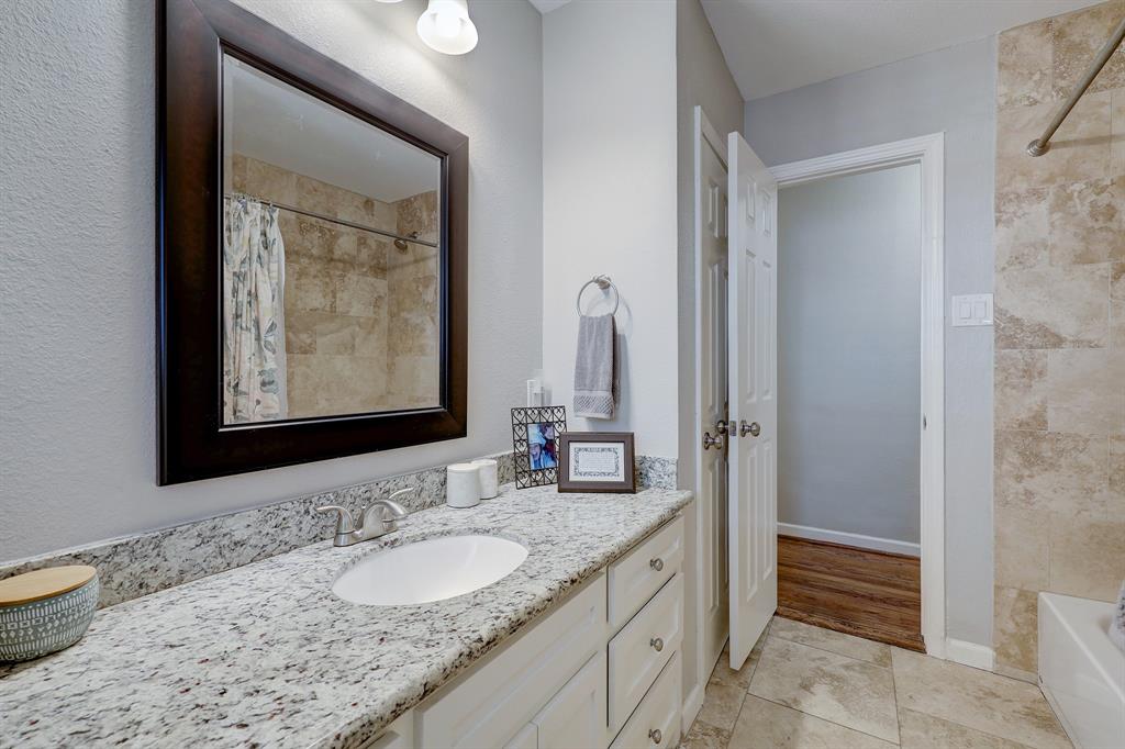 1427 Shadow Bend Drive