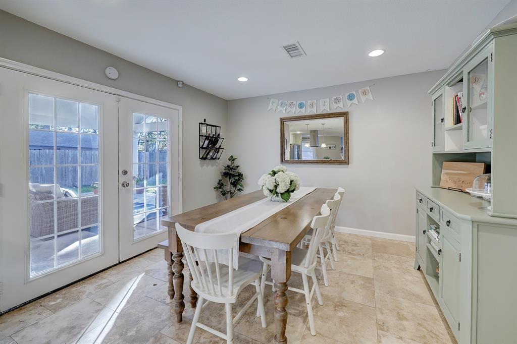 1427 Shadow Bend Drive