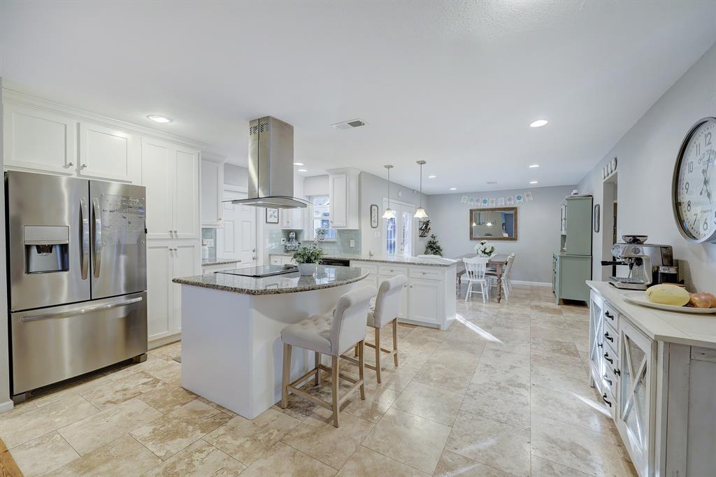 1427 Shadow Bend Drive