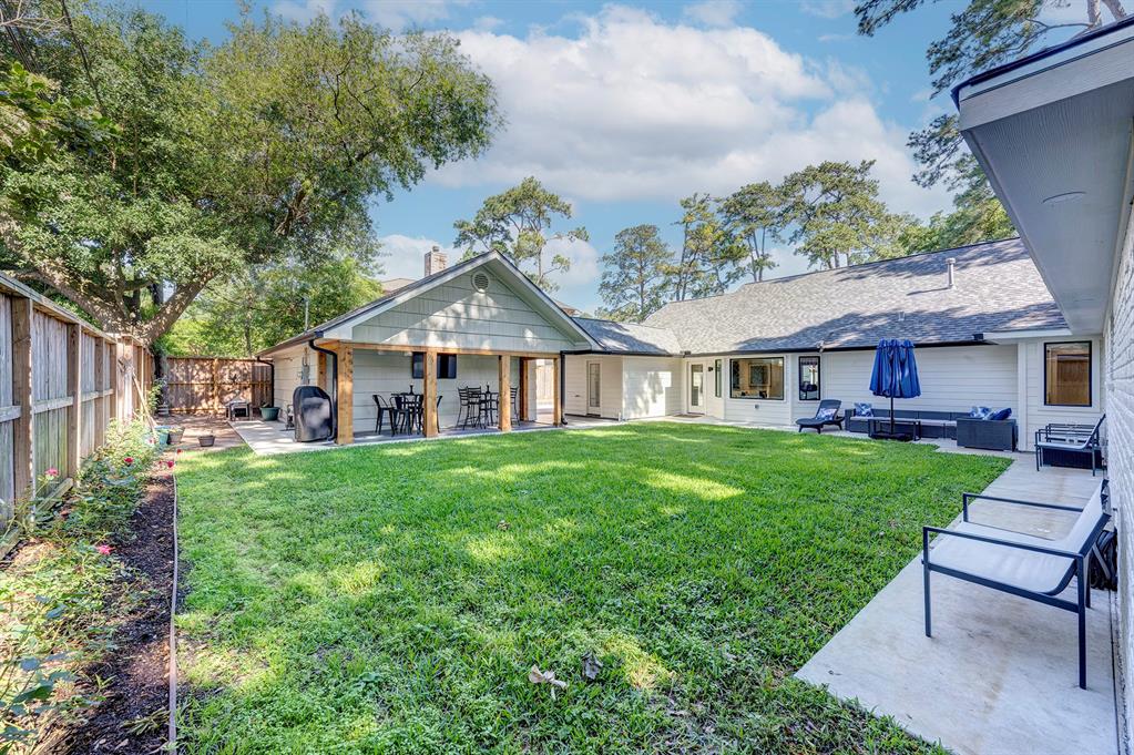 12123 Broken Arrow Street