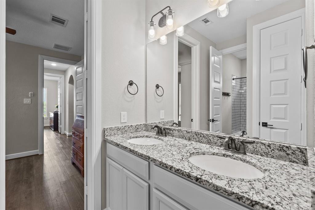 2226 Nocona Lane