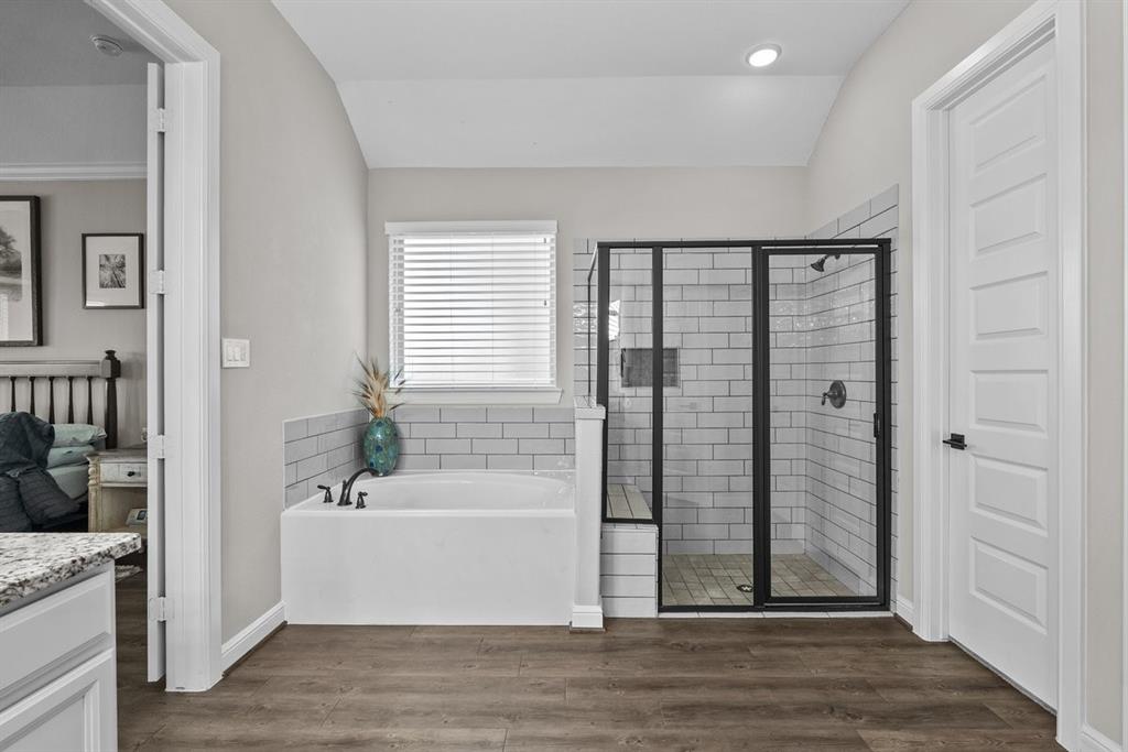 2226 Nocona Lane