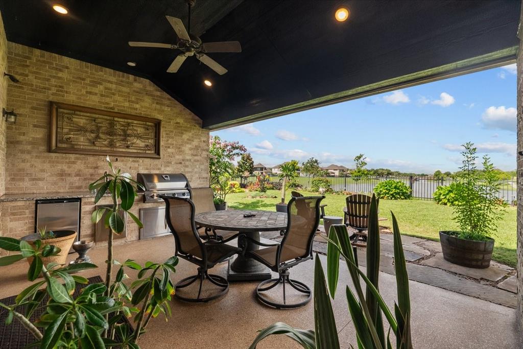 2226 Nocona Lane