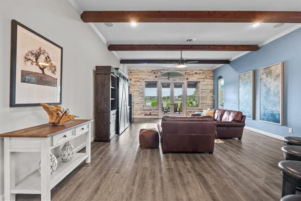 2226 Nocona Lane