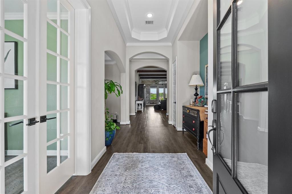 2226 Nocona Lane