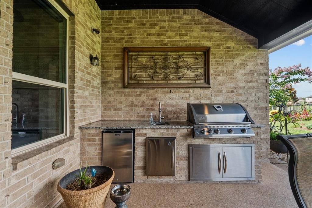 2226 Nocona Lane