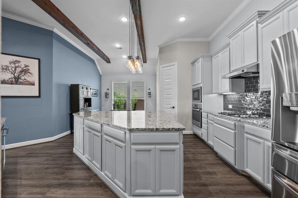 2226 Nocona Lane