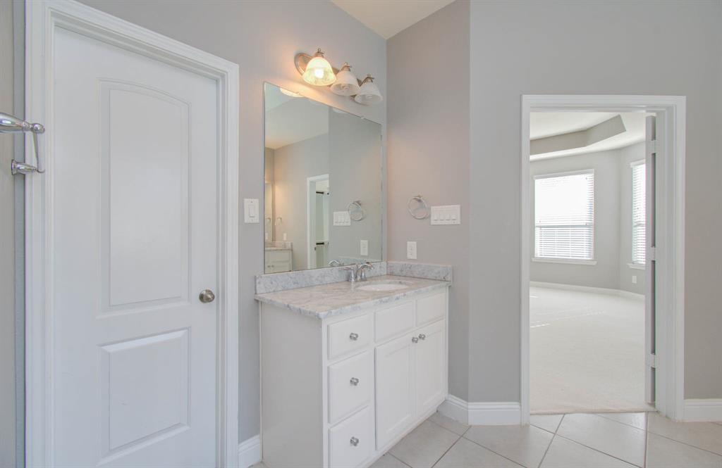10607 Mayberry Heights Drive