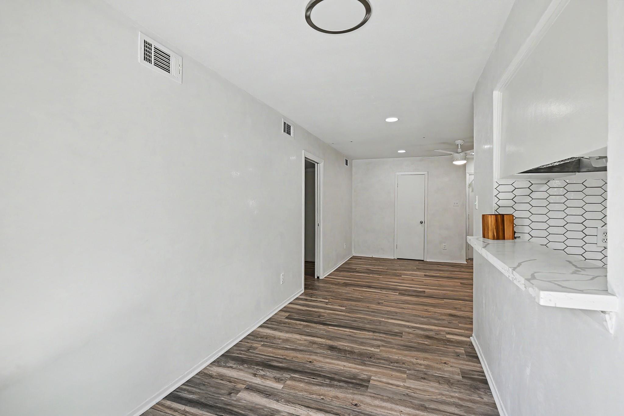 8211 Kingsbrook Road # 205