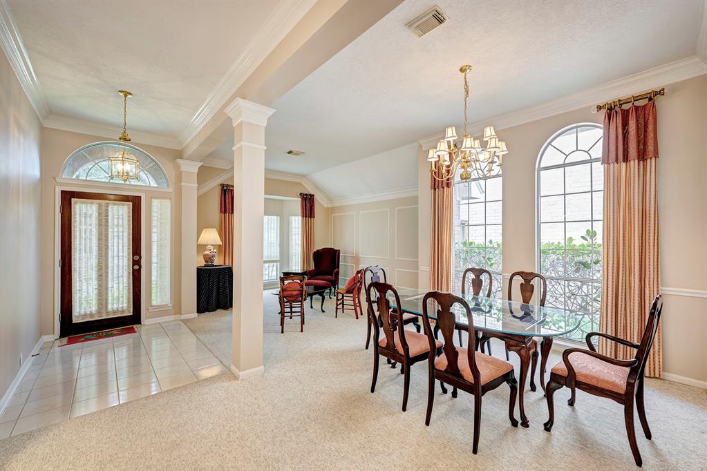 1218 Campton Court