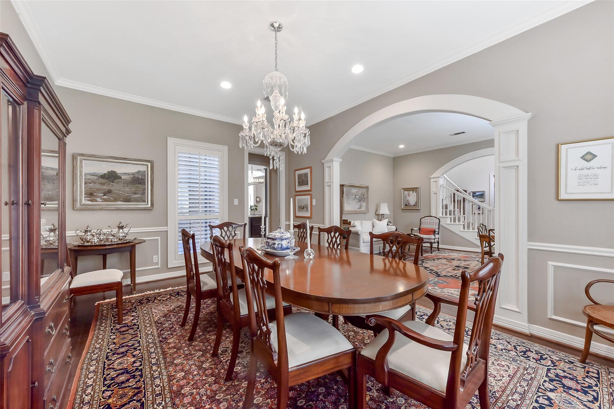 6 Woodsborough Circle