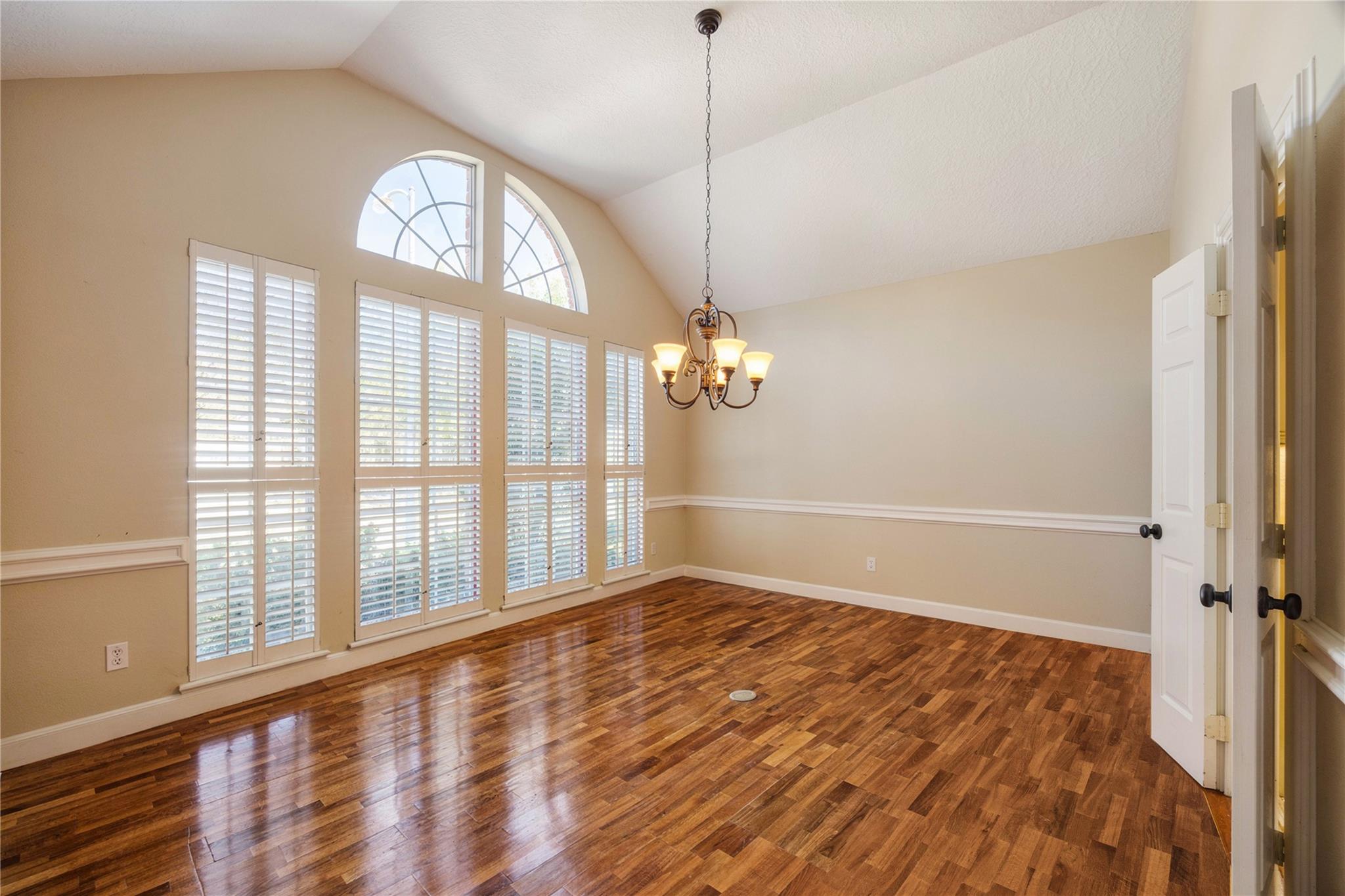 5607 Glen Allen Lane