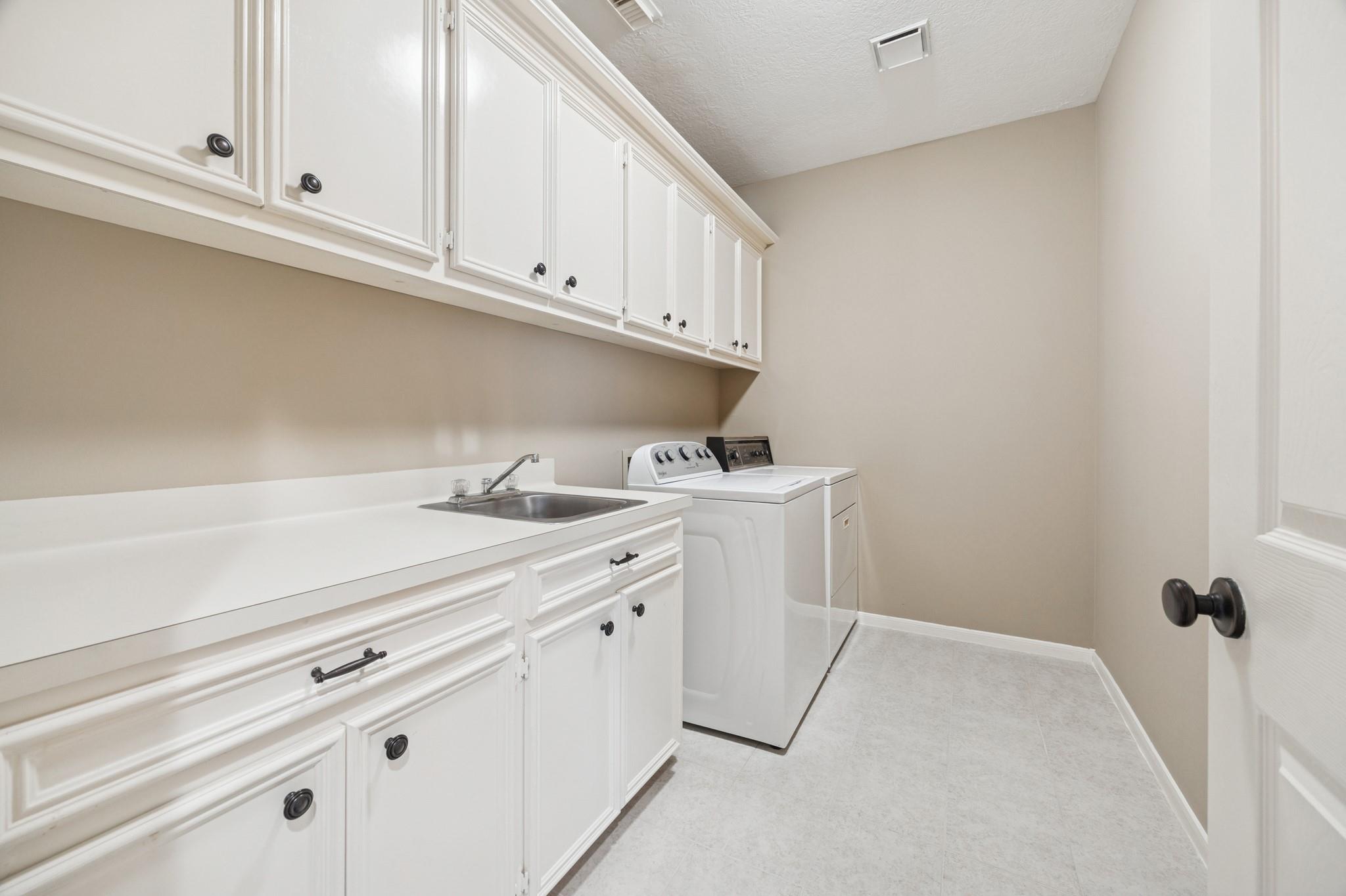 5607 Glen Allen Lane