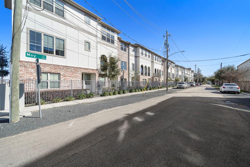 5209 Allen Street # H