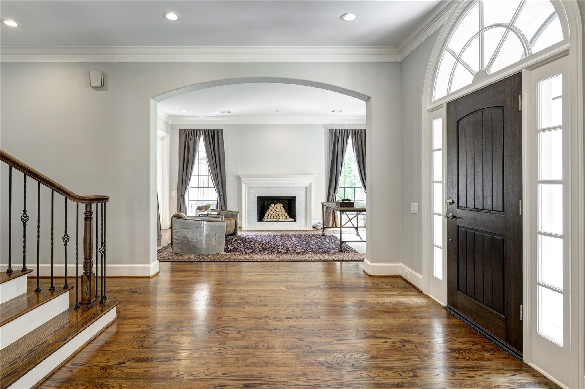 4906 Wedgewood Drive