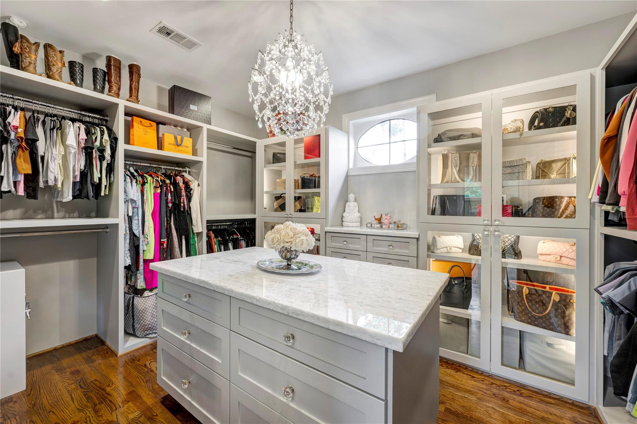 4906 Wedgewood Drive