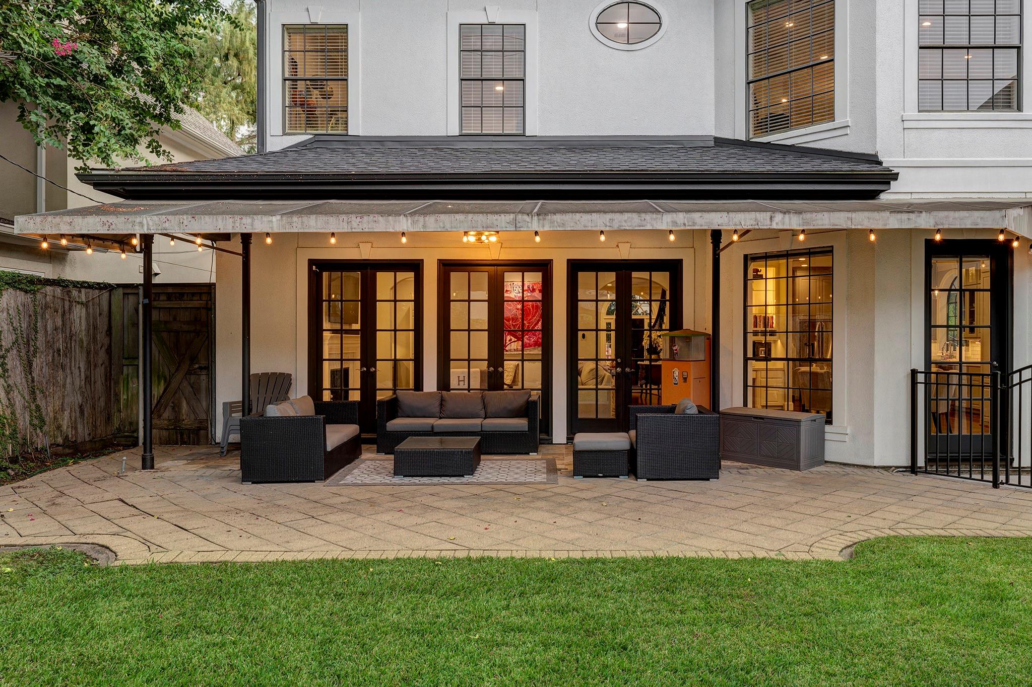 4906 Wedgewood Drive