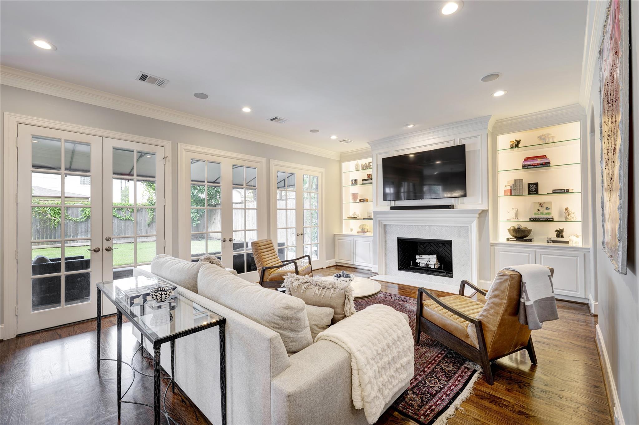 4906 Wedgewood Drive