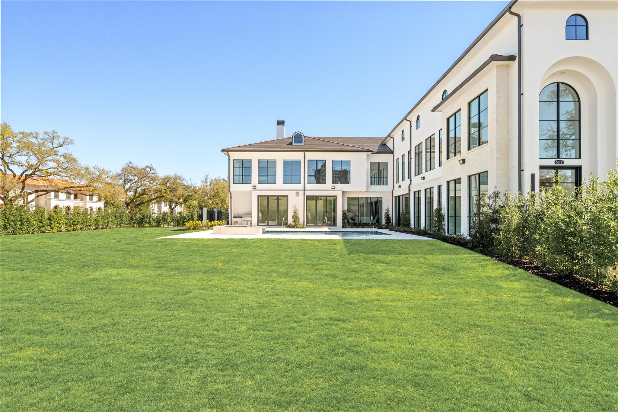 5517 Sturbridge Drive