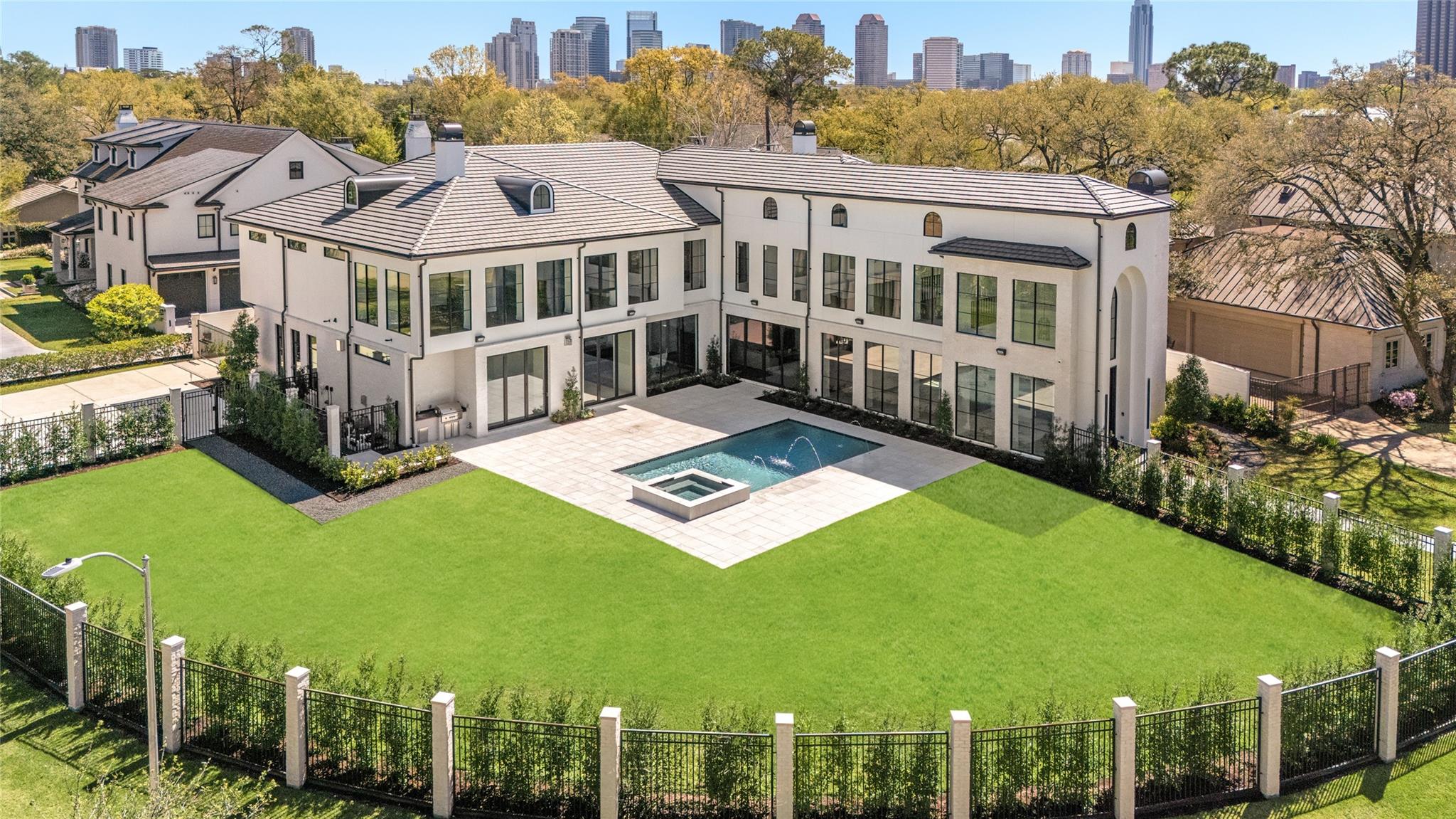 5517 Sturbridge Drive