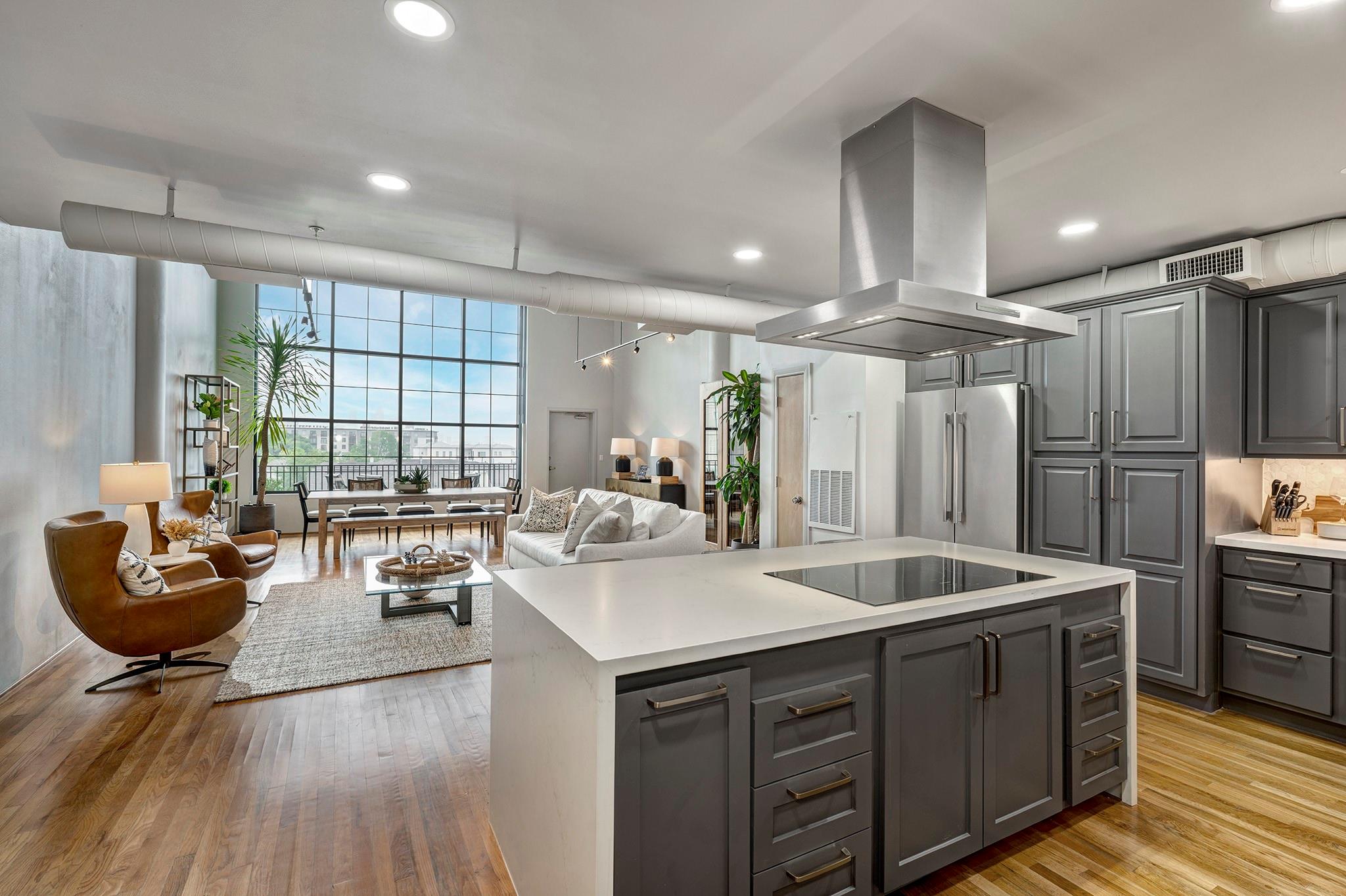 1025 S Shepherd Drive # 305
