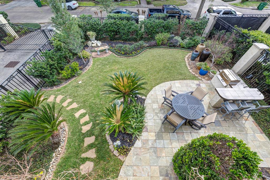 5024 Tangle Lane