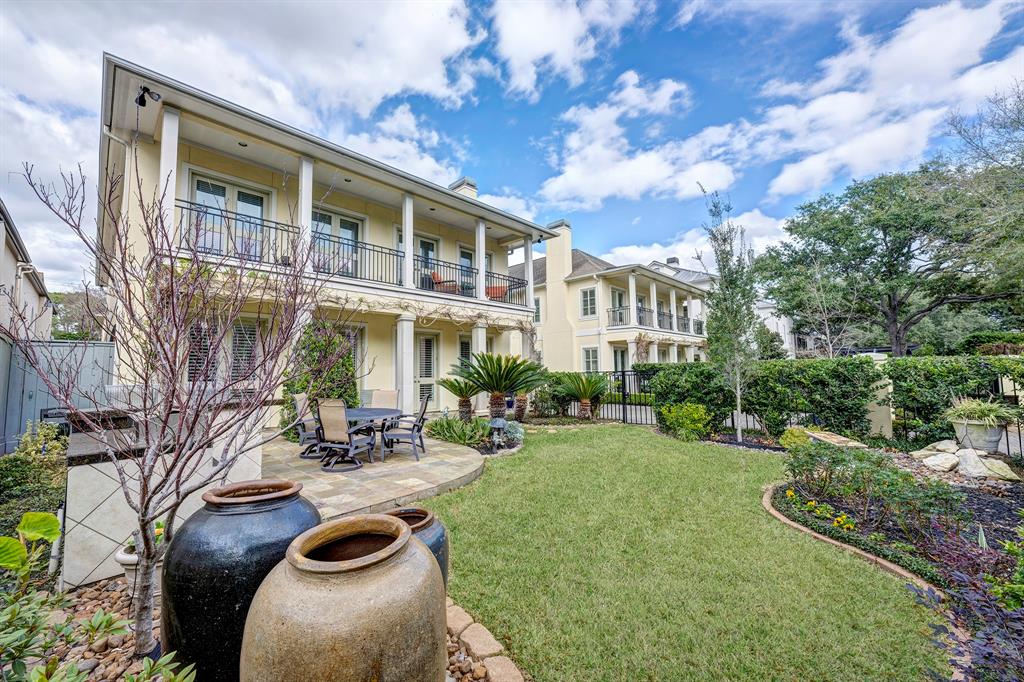 5024 Tangle Lane