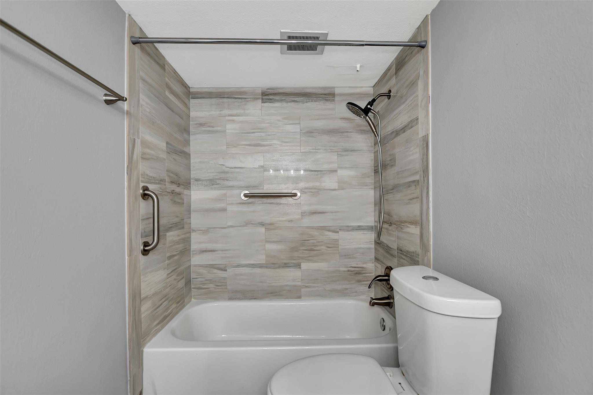 3942 W Alabama Street # 7