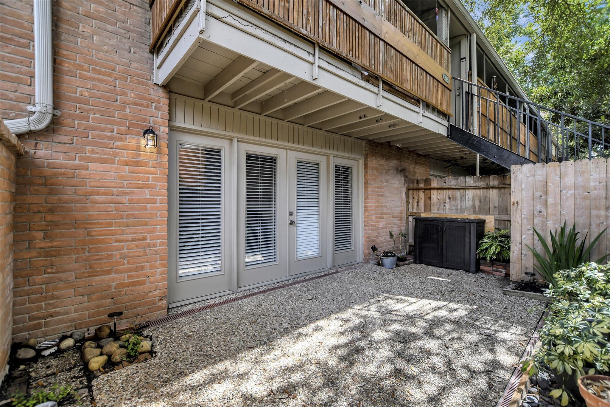 3942 W Alabama Street # 7