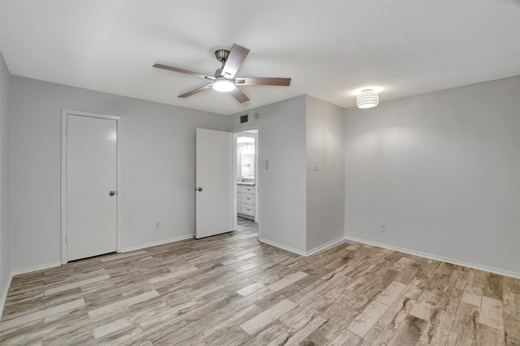 3942 W Alabama Street # 7