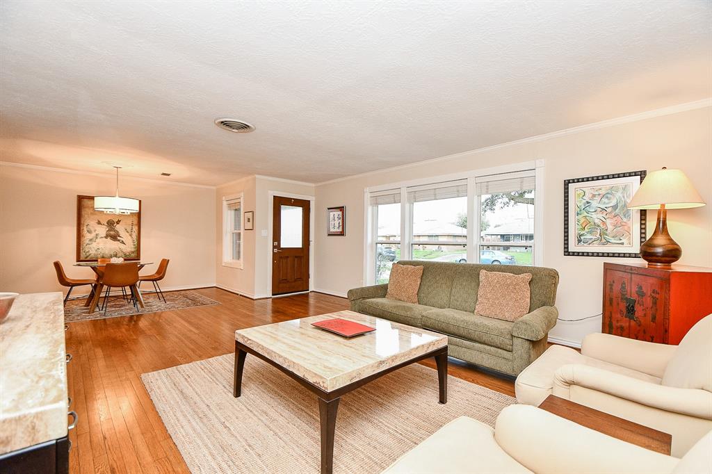 10922 Oasis Drive