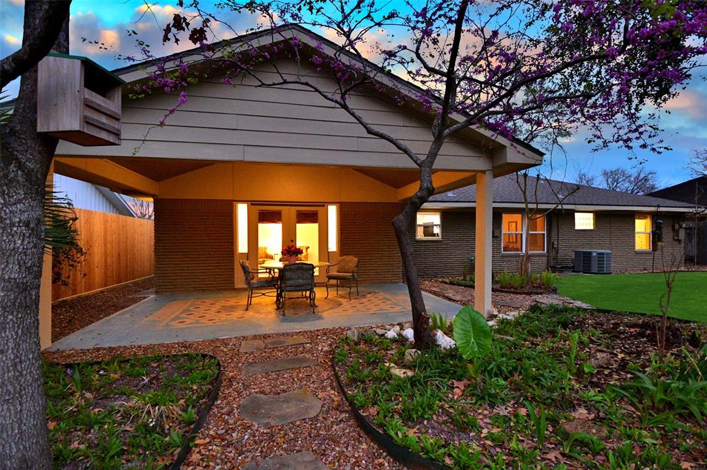 10922 Oasis Drive