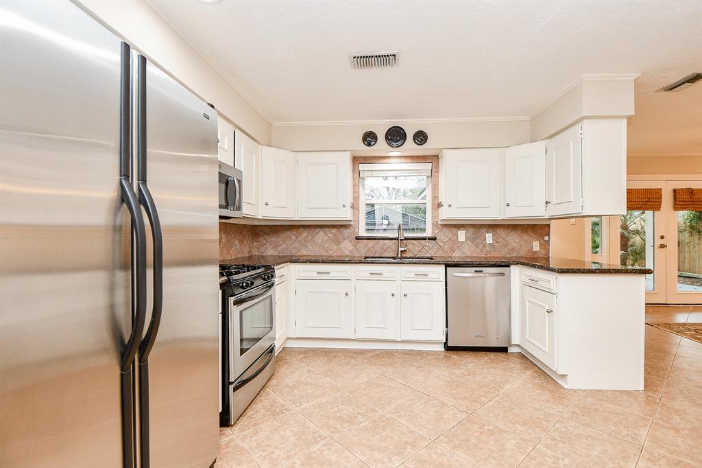 10922 Oasis Drive