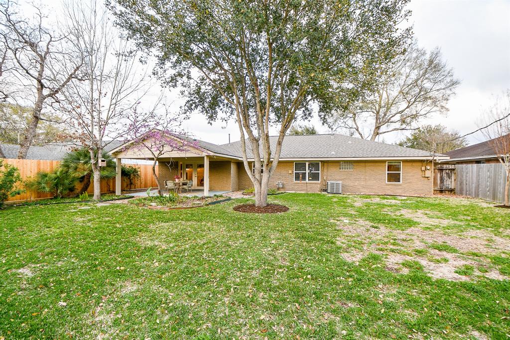 10922 Oasis Drive