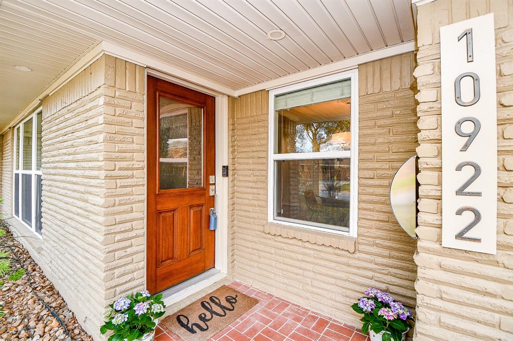 10922 Oasis Drive