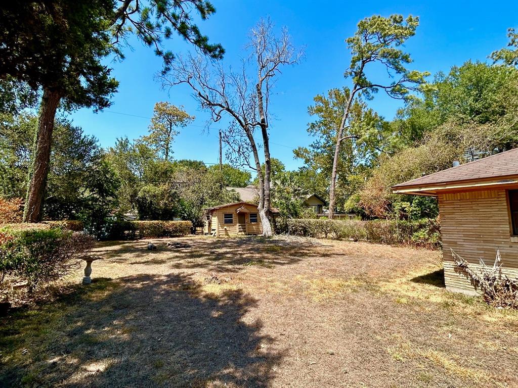 2318 Lamonte Lane