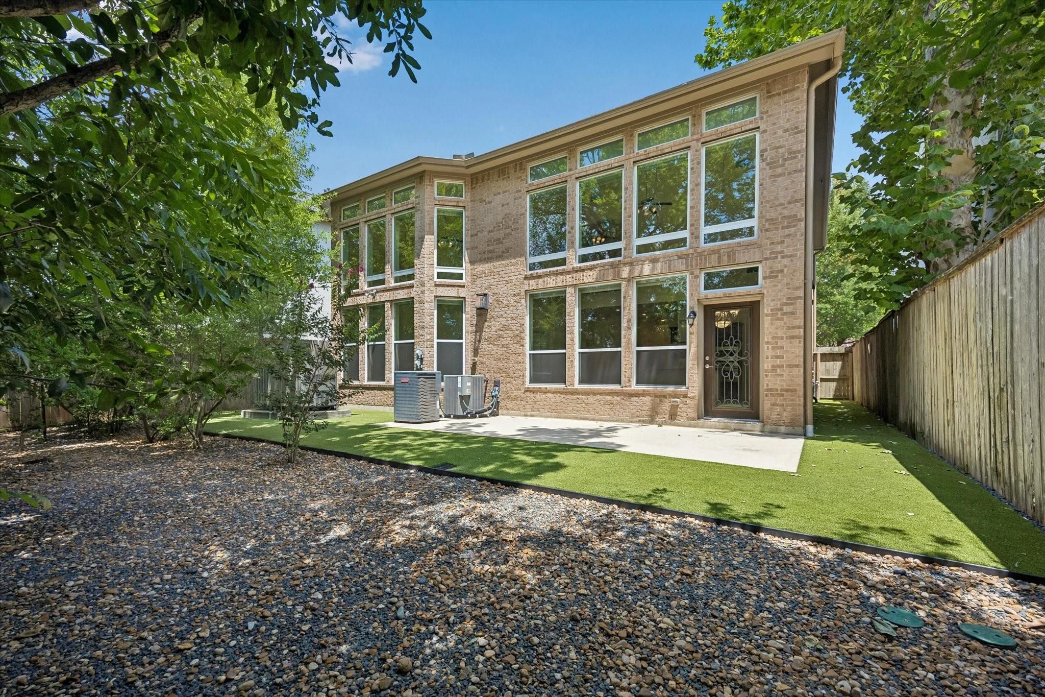 6008 Community Drive