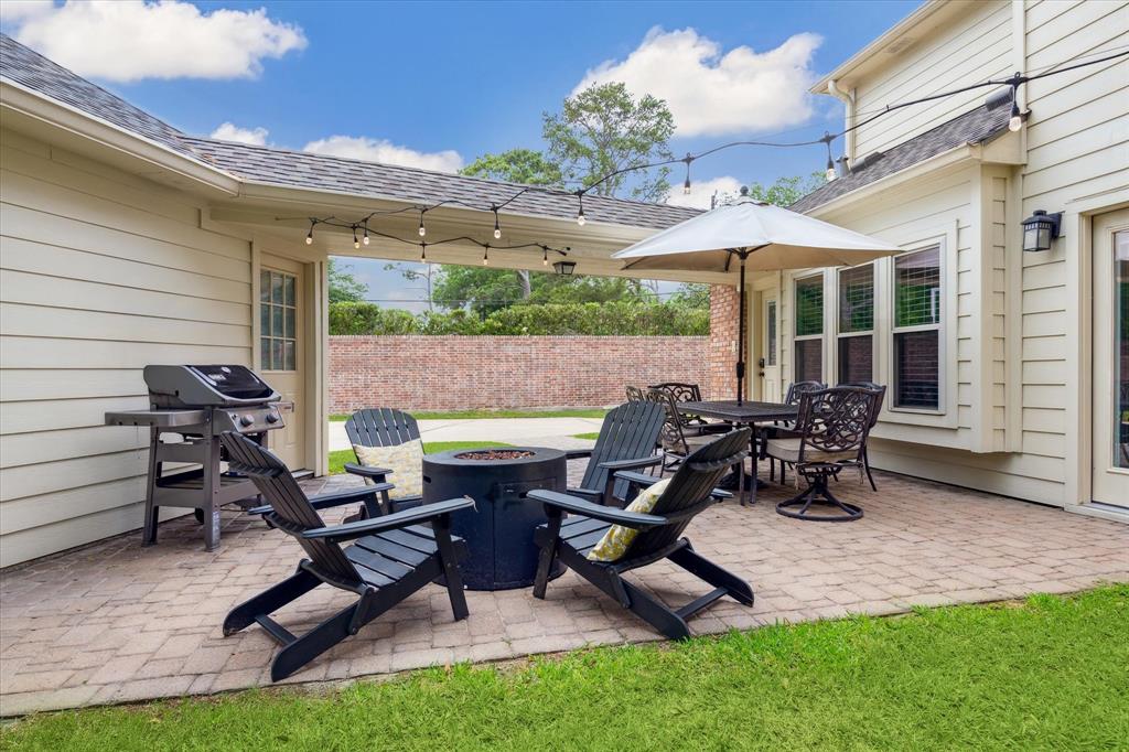 8520 Cedarbrake Drive