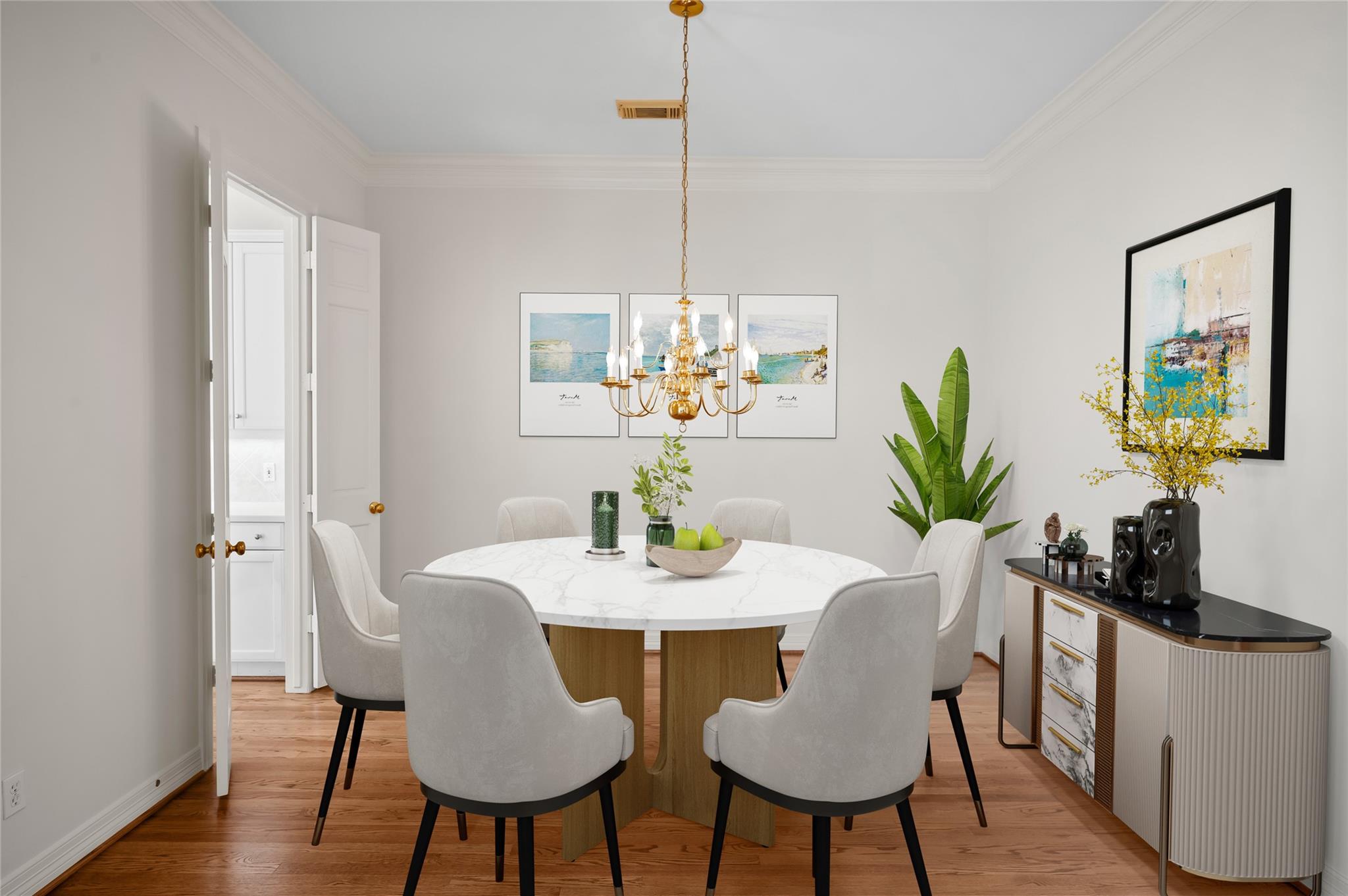 3245 Maroneal Street