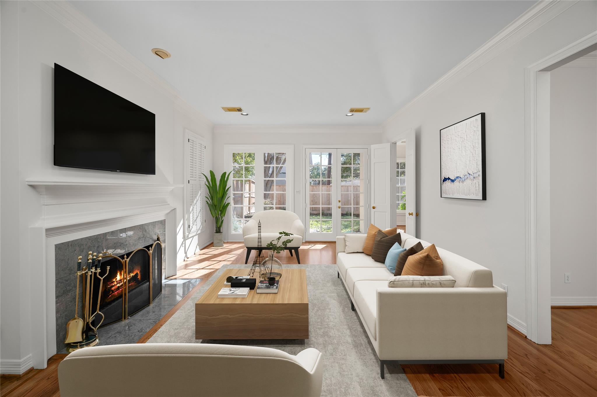 3245 Maroneal Street