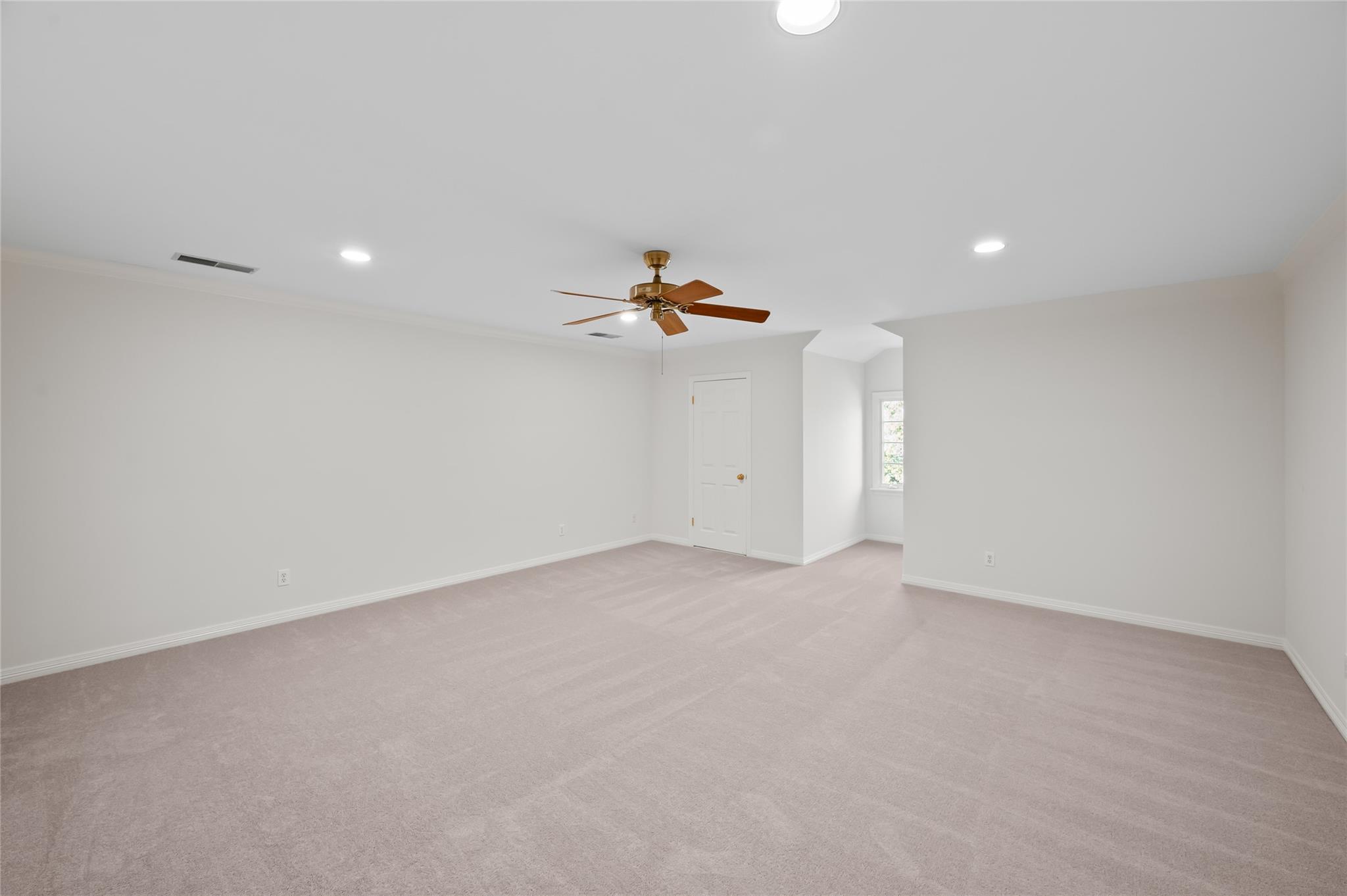 3245 Maroneal Street