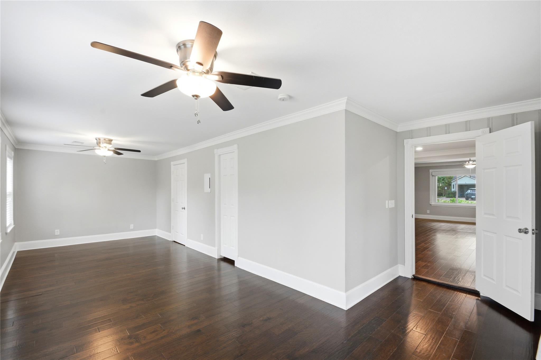 2207 Saxon Drive