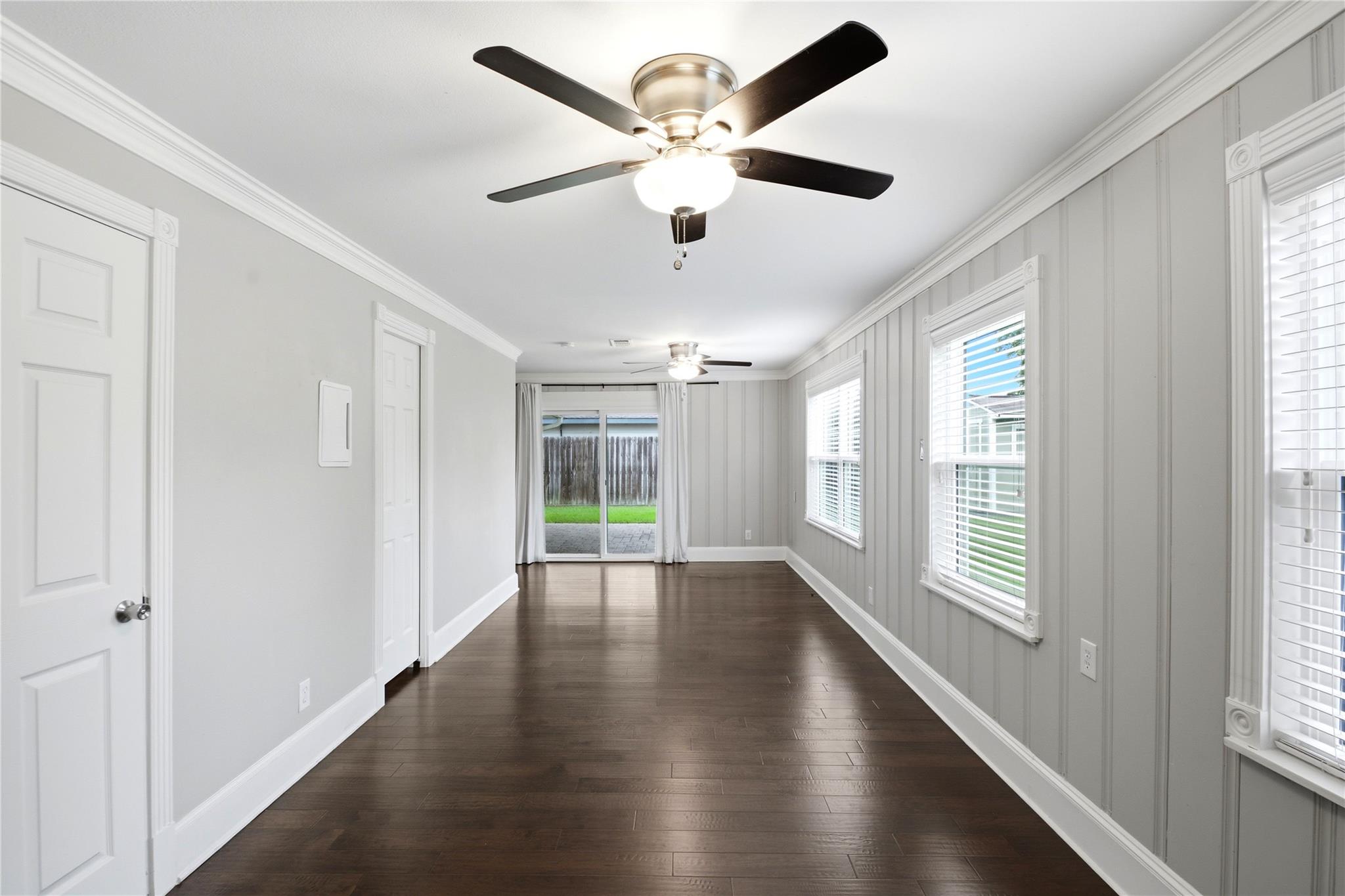 2207 Saxon Drive