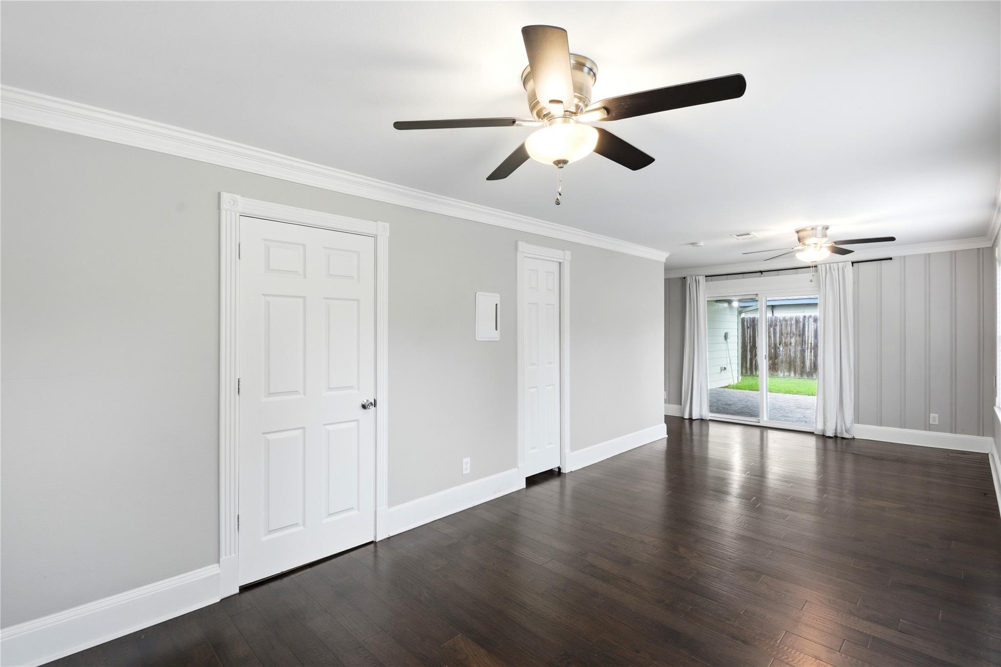 2207 Saxon Drive