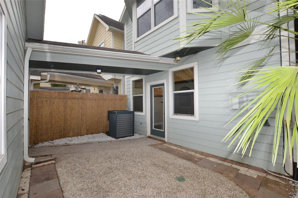 1113 Waverly Street